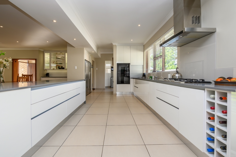 4 Bedroom Property for Sale in Walmer Eastern Cape